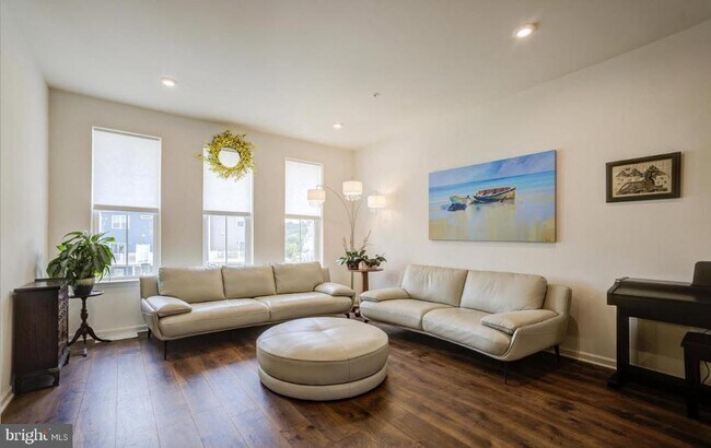 1481 Rdg Trl Cir in Hanover, MD - Building Photo - Building Photo