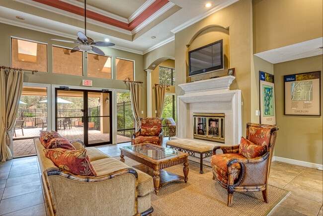 Harbor Oaks Apartments in Hudson, FL - Building Photo - Building Photo