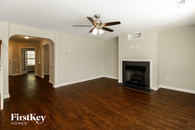 5903 Landerwood Dr in Greensboro, NC - Building Photo - Building Photo