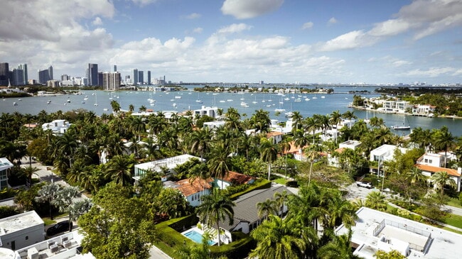 259 S Coconut Ln in Miami Beach, FL - Building Photo - Building Photo