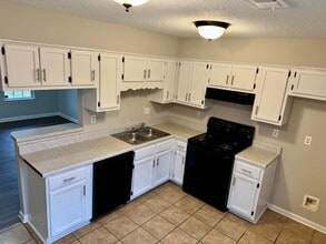 2928 Churchwell Dr in Horn Lake, MS - Building Photo - Building Photo