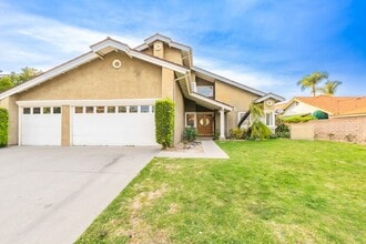 1315 Pso Corrido in San Dimas, CA - Building Photo - Building Photo