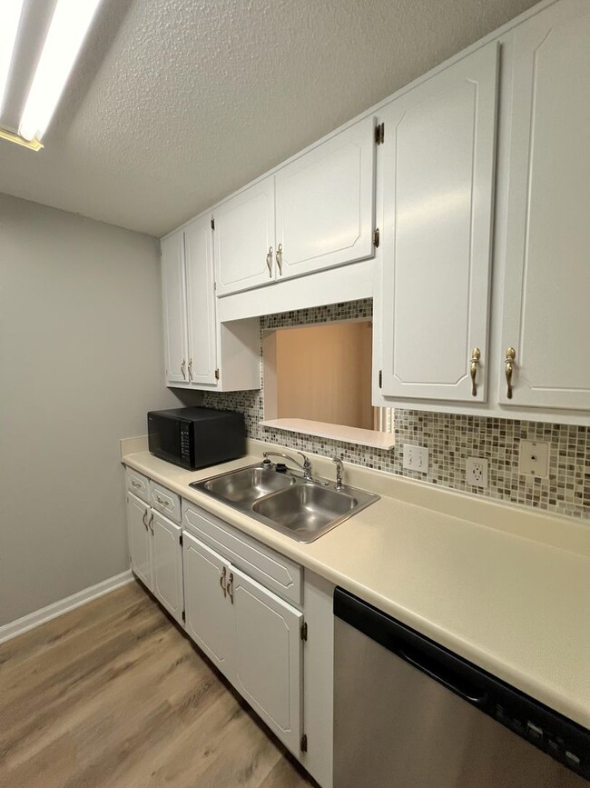 328 Candlebrook Dr in Enterprise, AL - Building Photo - Building Photo
