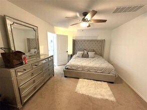 322 Canley Lp in Hutto, TX - Building Photo - Building Photo