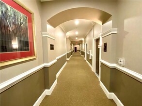 3635 E Paces Cir in Atlanta, GA - Building Photo - Building Photo