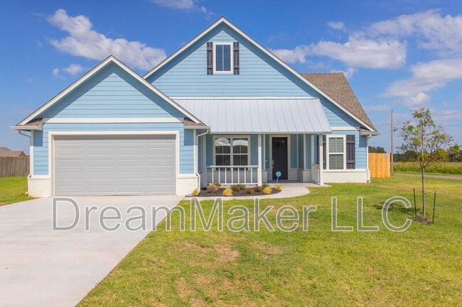 property at 3141 SE 35th St