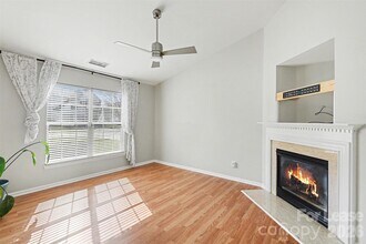 4962 Bentgrass Run Dr in Charlotte, NC - Building Photo - Building Photo