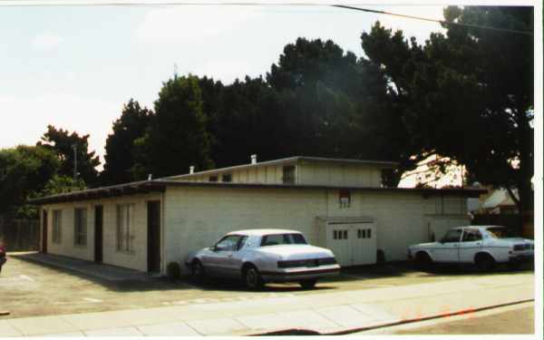 712 1st Ave in San Bruno, CA - Building Photo