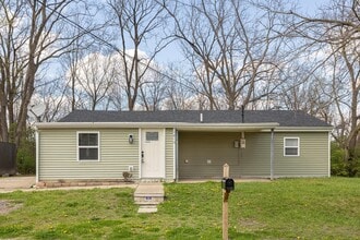 1810 Tanis Dr in Grove City, OH - Building Photo - Building Photo