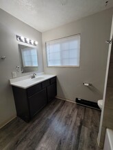 7320 Sunset Strip Ave NW in North Canton, OH - Building Photo - Building Photo