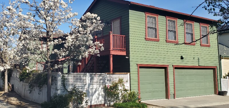 1105 Promenade St in Hercules, CA - Building Photo