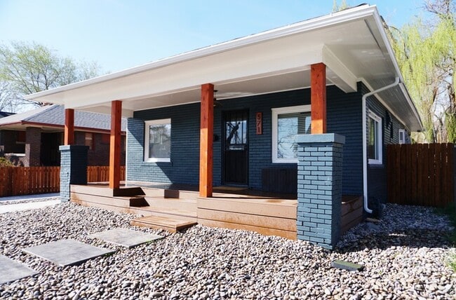 property at 571 E 2700 S