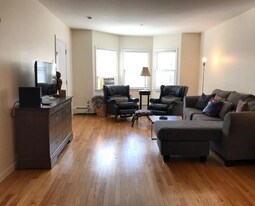 58 Kent St, Unit 2A in Brookline, MA - Building Photo