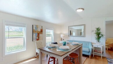 2365 Washington St, Unit 2 Bedroom-Vineyard Views in Manson, WA - Building Photo - Building Photo