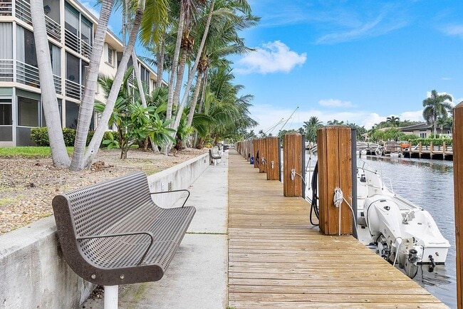 4500 N Federal Hwy in Lighthouse Point, FL - Building Photo - Building Photo