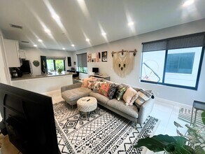 3589 Gibbs Rd in Delray Beach, FL - Building Photo - Building Photo