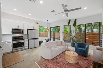 1710 Adina St in Austin, TX - Building Photo - Building Photo