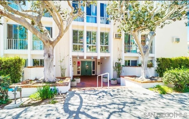 property at 2410 Albatross St