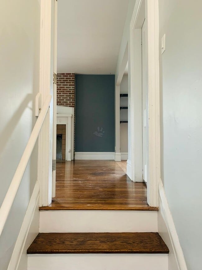 1698-1700-1700 Oak St in Columbus, OH - Building Photo - Building Photo