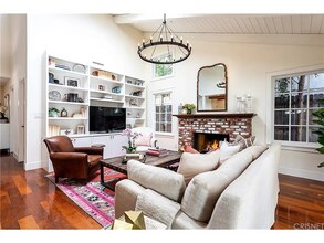 12807 Milbank St in Los Angeles, CA - Building Photo - Building Photo