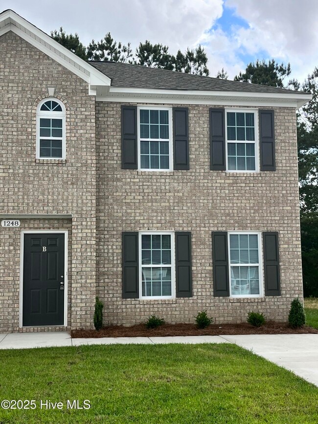 property at 1248 Masters Ln