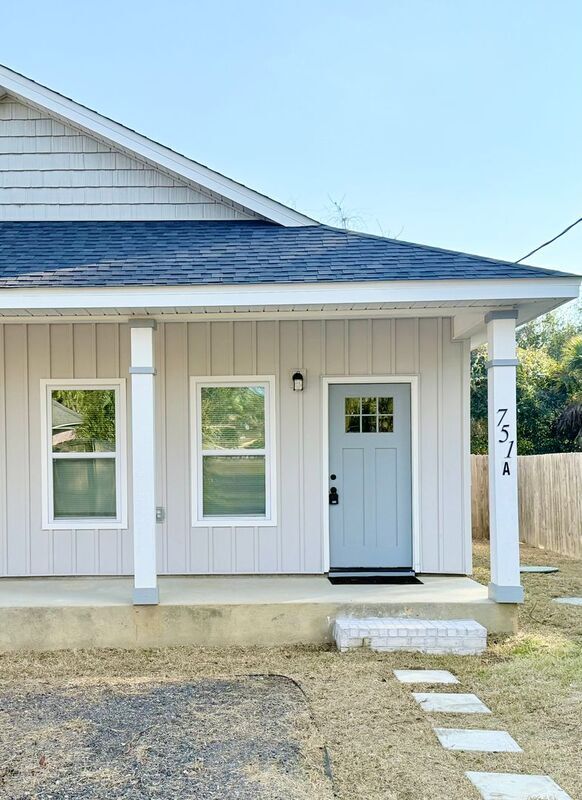 property at 751 Lloyd Alley