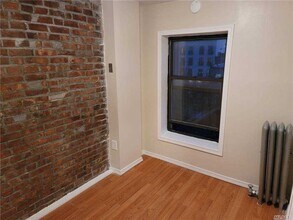 200 Hart St in Brooklyn, NY - Building Photo - Building Photo