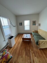 61 Lakeview Terrace in Burlington, VT - Foto de edificio - Building Photo