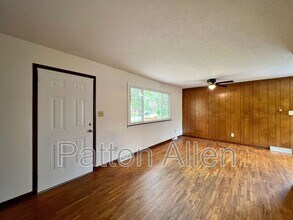 26 Pine Ln in Asheville, NC - Building Photo - Building Photo