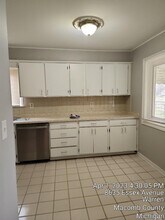 8635 Essex Ave in Warren, MI - Building Photo - Building Photo