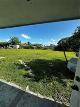 11840 SW 212th St in Miami, FL - Building Photo - Building Photo