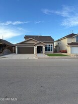 12253 Holy Springs Ct in El Paso, TX - Building Photo