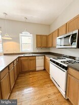 1625 S 9th St in Philadelphia, PA - Building Photo