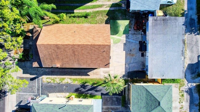 215 S Federal Hwy in Lake Worth Beach, FL - Building Photo - Building Photo