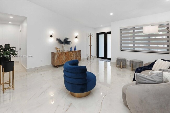 14211 SW 31st St in Miami, FL - Building Photo - Building Photo