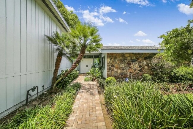 property at 107 Canterbury Dr