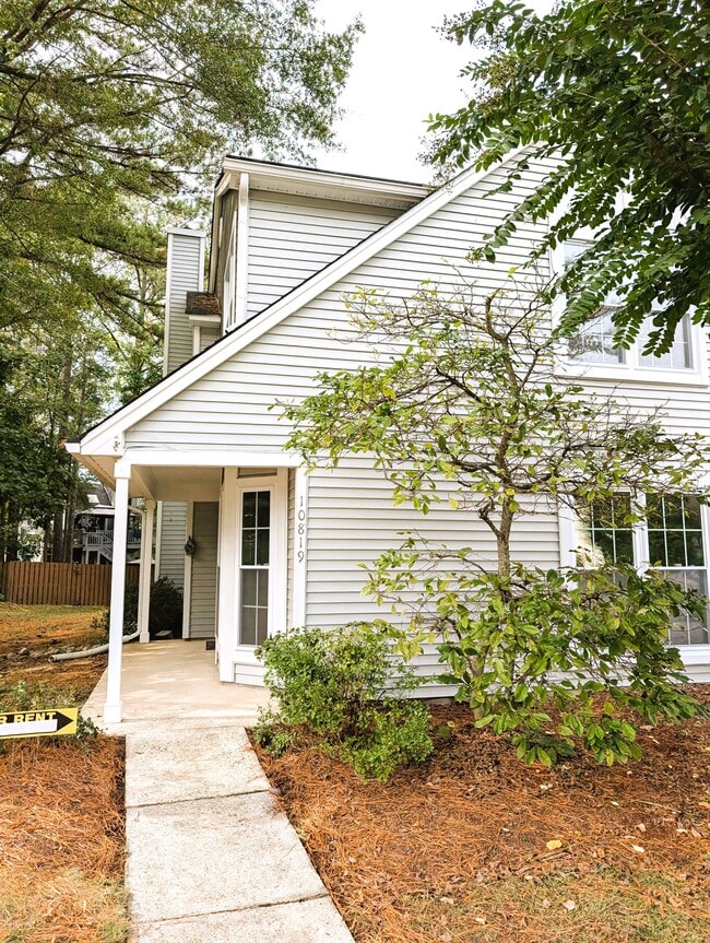 property at 10819 Smithers Ct