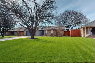 2620 Herring Cir in Sachse, TX - Building Photo - Building Photo