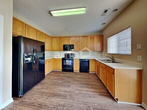 4406 Snowcrest Ln in Raleigh, NC - Building Photo - Building Photo