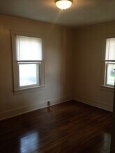 1138 E Elm St in Springfield, MO - Building Photo - Building Photo