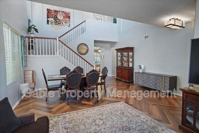 19720 Ellis Henry Ave in Santa Clarita, CA - Building Photo - Building Photo