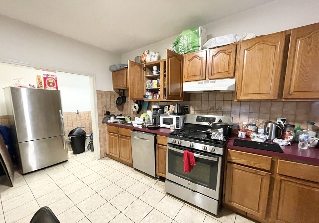 22 Humphreys St-Unit -2 in Boston, MA - Building Photo