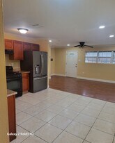 8649 Grant St in New Orleans, LA - Building Photo