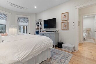 1797 Beacon St in Brookline, MA - Foto de edificio - Building Photo