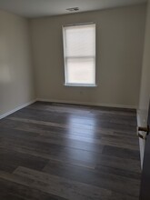 2721 S 76th St in Philadelphia, PA - Building Photo - Building Photo