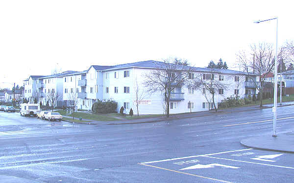 Westwood Heights East in Seattle, WA - Foto de edificio - Building Photo