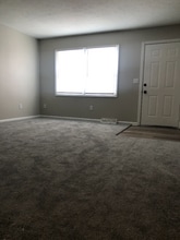 1120 Sunford Ave SE in North Canton, OH - Building Photo - Building Photo