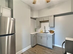 350 Augustine St in Rochester, NY - Building Photo - Building Photo