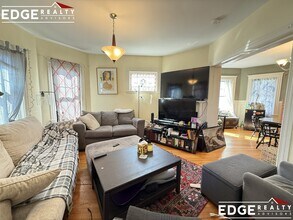 22 Burton St, Unit 1 in Boston, MA - Building Photo - Building Photo