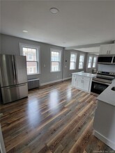 1856 Boston Ave in Bridgeport, CT - Building Photo - Building Photo
